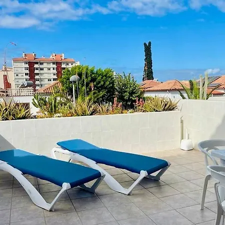 Comfy With Large Terrace Five Minutes From Ocean * לוס כריסטיאנוס